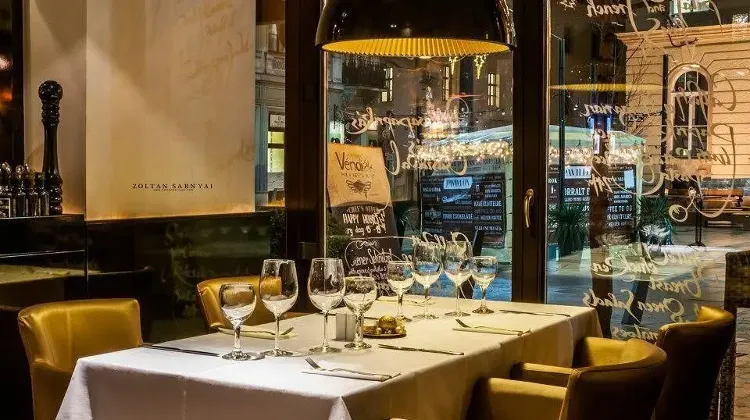 Szakács állás Budapest - Véndiák Étterem