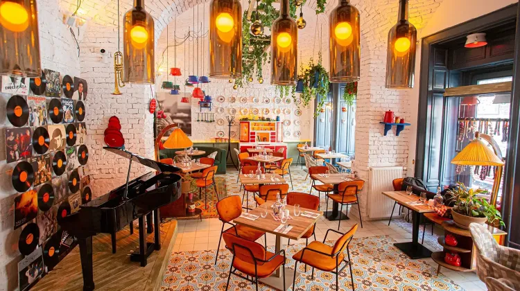 Mosogató állás Budapest - Retek Bisztró