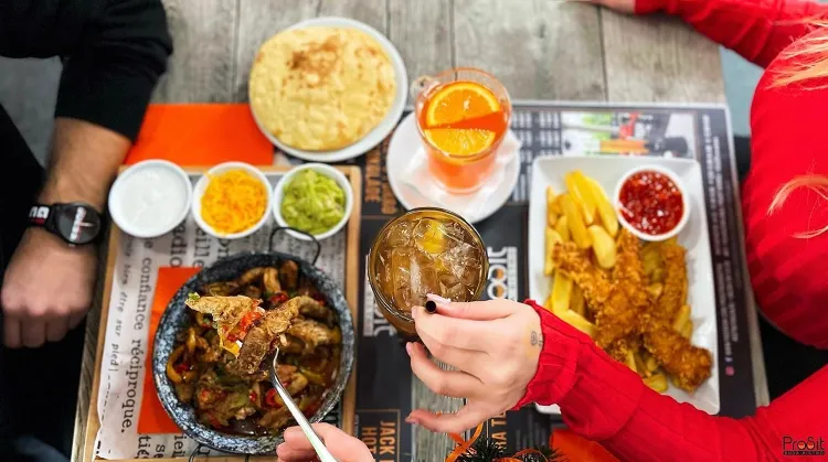 4 street Coffee munkahelyi fotója - Konyhai kisegítő állás Budapest (Kép 3)