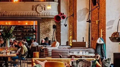 Fekete mosogató állás Budapest - M15 Restaurant Kft