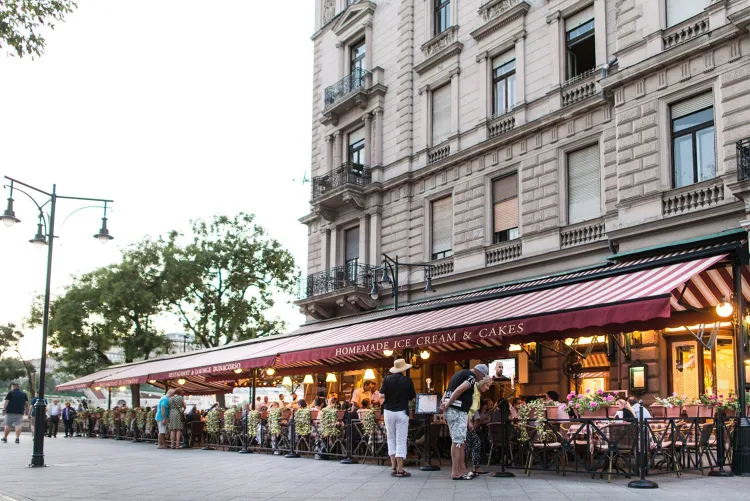 Dunacorso munkahelyi fotója - Sommelier állás Budapest (Kép 3)