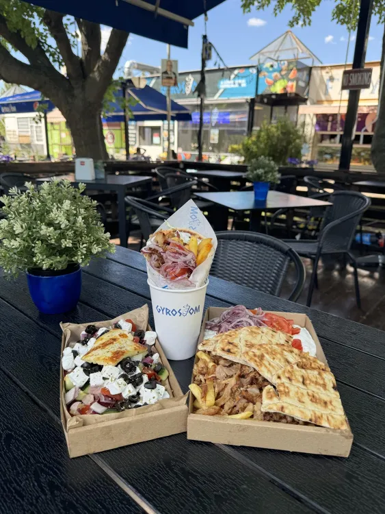 Gyrosom munkahelyi fotója - Üzletvezető állás Budapest (Kép 3)