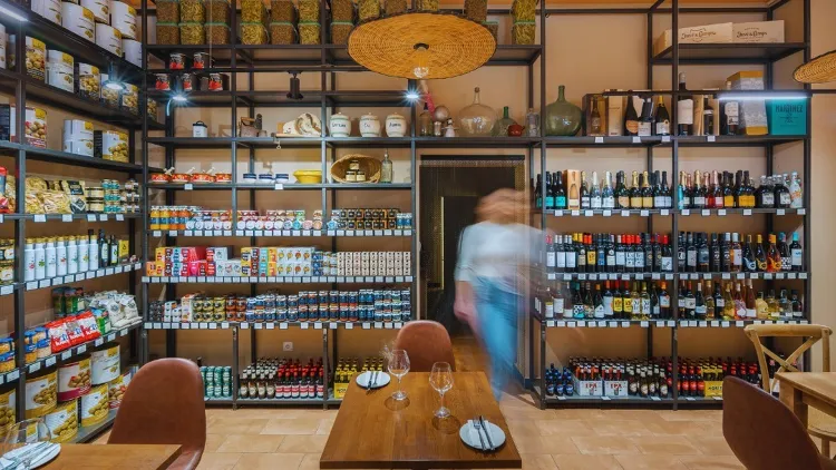 Ultramarinos bár munkahelyi fotója - Üzletvezető állás Budapest (Kép 3)