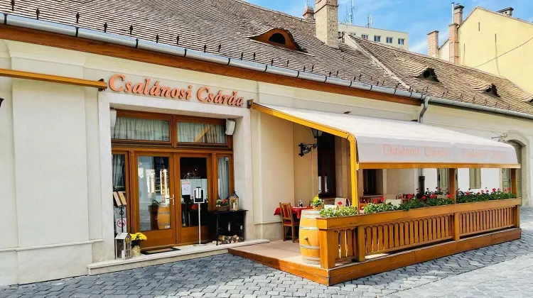 Szakács állás Budapest - Csalánosi Csárda Óbuda