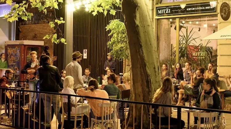 Séf helyettes állás Budapest - Mitzi Budapest