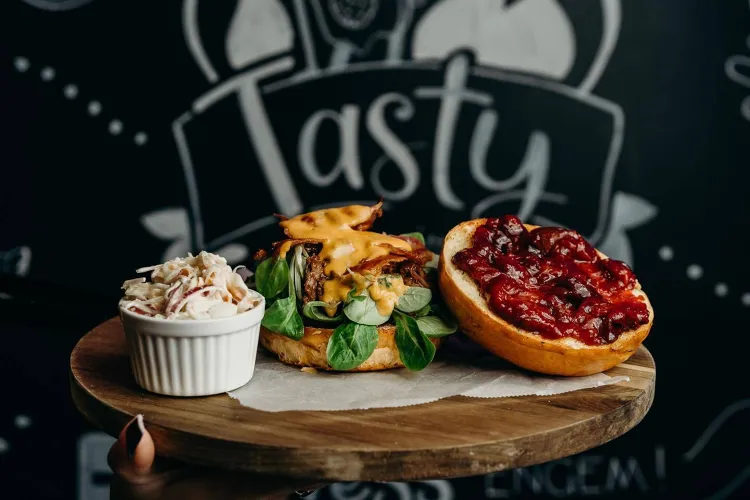 Tasty Pizzéria munkahelyi fotója - Pizza szakács állás Budapest (Kép 2)