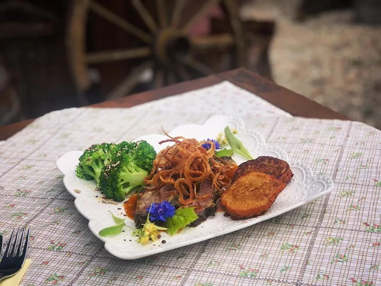 Kemencés Vendéglő munkahelyi fotója - Szakács állás Gödöllő (Kép 3)