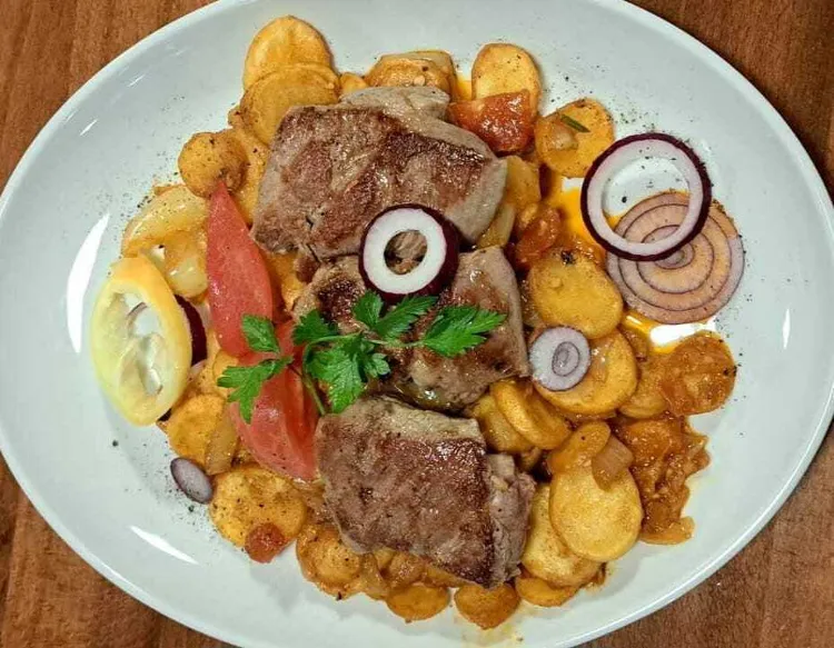 Maros Kertvendéglő munkahelyi fotója - Szakács állás Budapest (Kép 2)