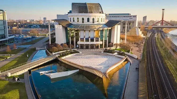 Konyhai kisegítő állás Budapest - Nemzeti Színház