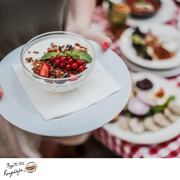 Nagy Fa-Tál Konyhája munkahelyi fotója - Séf állás Budapest (Kép 1)