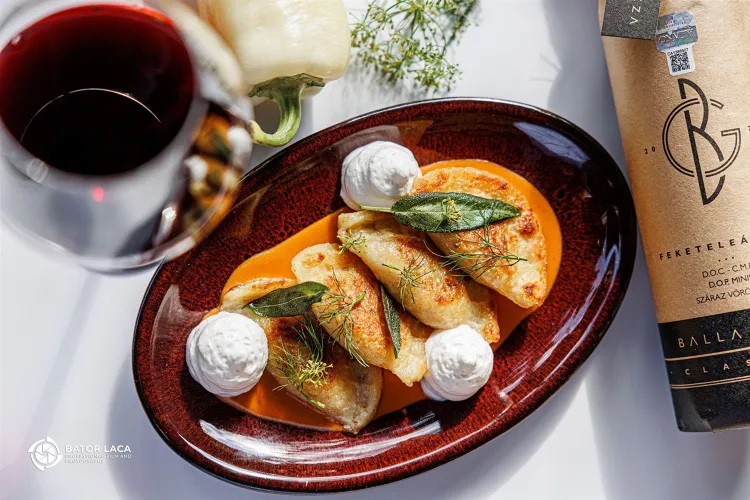 Végállomás bistro&wine munkahelyi fotója - Felszolgáló Pincér állás Miskolc (Kép 1)