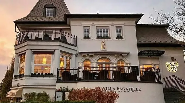 Mosogató állás Budapest - Villa Bagatelle