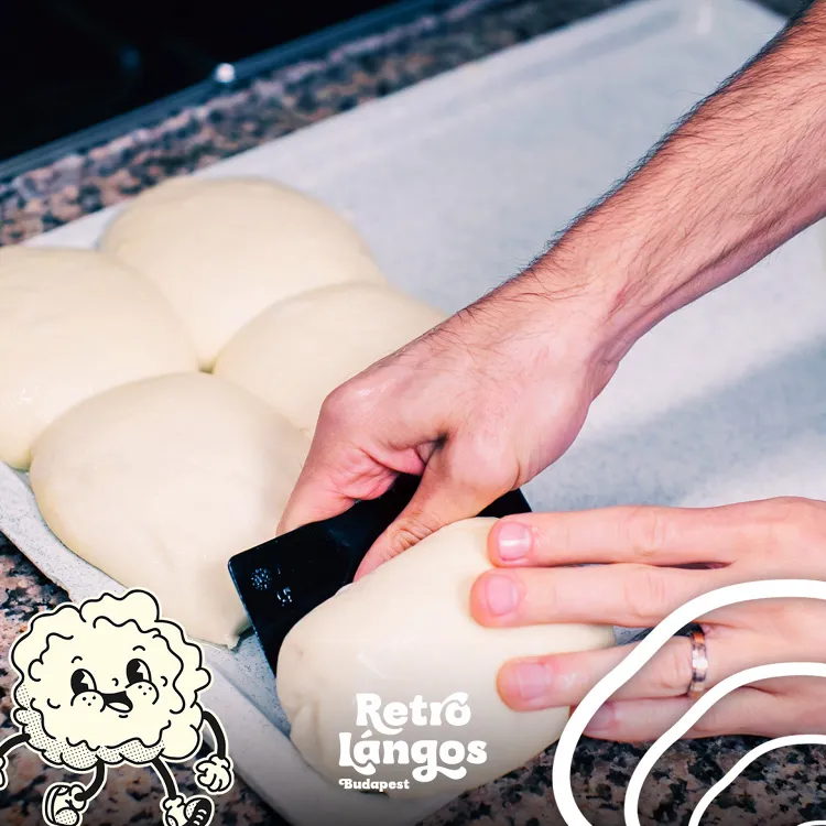 Retro lángos Budapest munkahelyi fotója - Konyhai kisegítő állás Budapest (Kép 1)