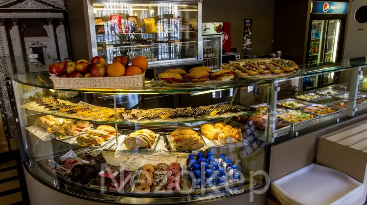 Raktáros állás Budapest - Széchenyi Kertvendéglő