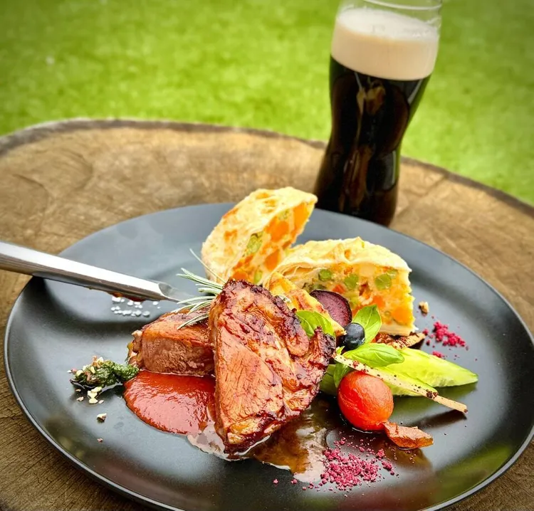 Kis Tirol Fogadó munkahelyi fotója - Séf helyettes állás Budapest (Kép 2)