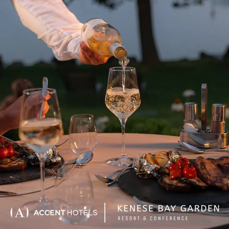 Kenese Garden Hotel munkahelyi fotója - Báros állás Balatonkenese (Kép 1)