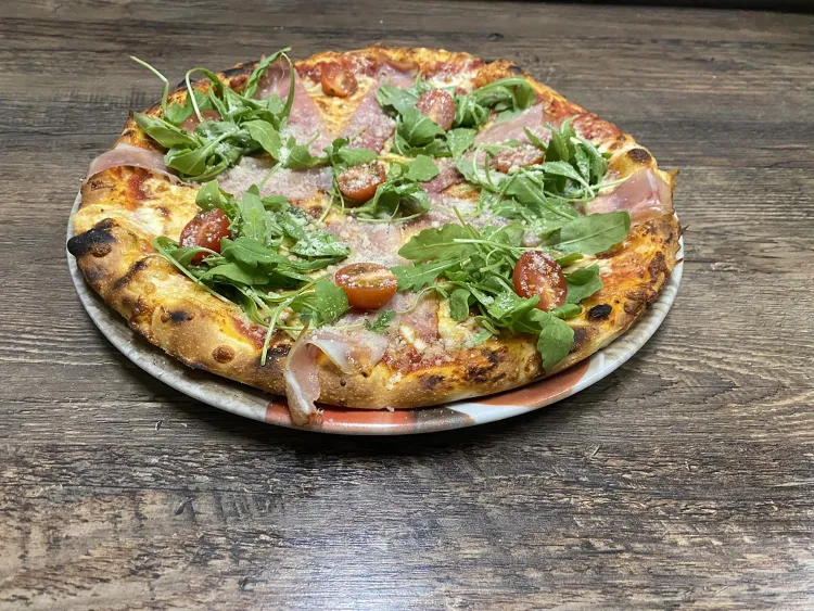 Emerigo pizzéria munkahelyi fotója - Pizza szakács állás Pilisborosjenő (Kép 1)