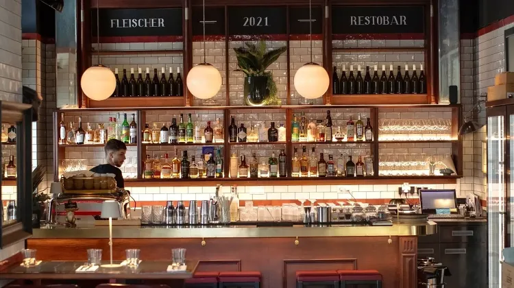 Felszolgáló Pincér állás Budapest - Fleischer Restobar