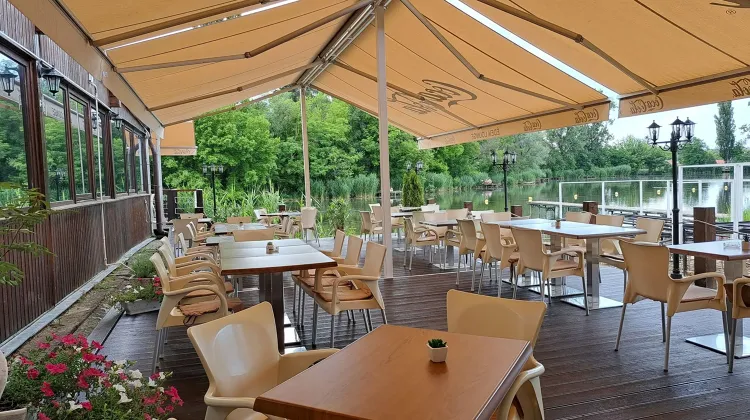 Felszolgáló Pincér állás Veresegyház - Éden Lounge