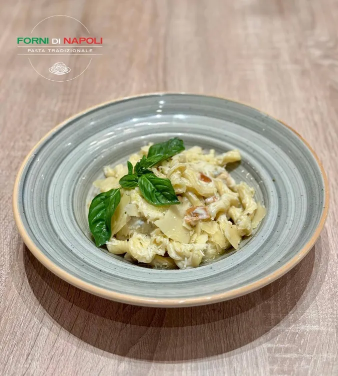Forni di Napoli munkahelyi fotója - Segédfelszolgáló állás Budapest (Kép 2)