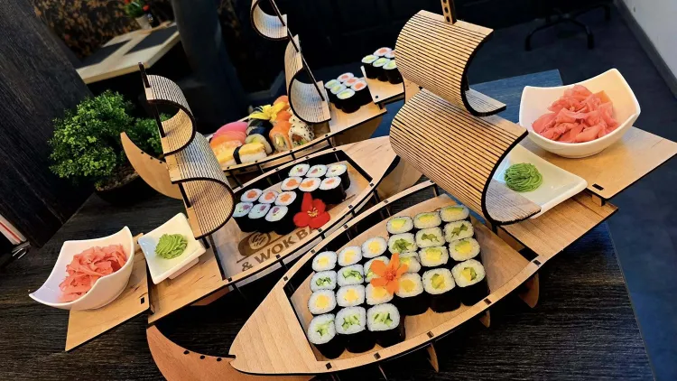 Na-ga sushi&wok bar munkahelyi fotója - Tanuló szakács állás Fót (Kép 2)