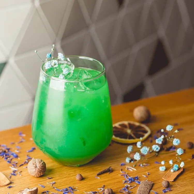 Mozata munkahelyi fotója - Bártender állás Budapest (Kép 1)