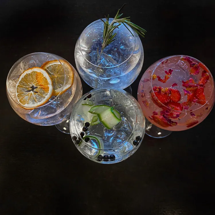 Capri Zugló Kft. munkahelyi fotója - Hostess állás Budapest (Kép 2)