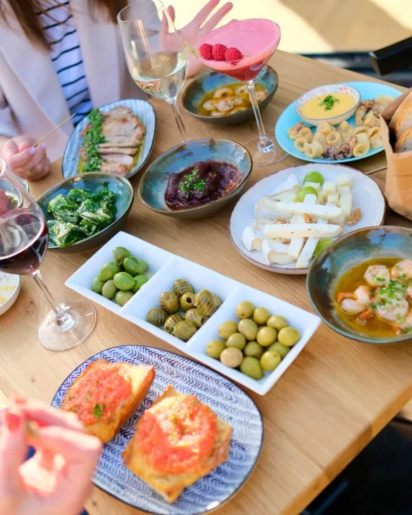 Morris a Szamár munkahelyi fotója - Séf helyettes állás Tata (Kép 1)