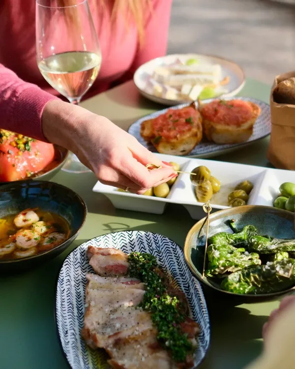 Morris a Szamár munkahelyi fotója - Séf helyettes állás Tata (Kép 2)