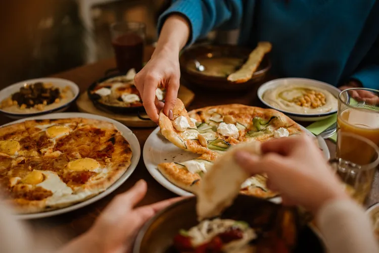 Tel Aviv Café munkahelyi fotója - Felszolgáló Pincér állás Budapest (Kép 3)