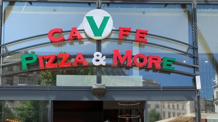 Eladó állás Budapest - V Cafe pizza&more