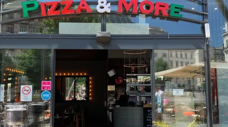 Segédfelszolgáló állás Budapest - V Cafe pizza&more