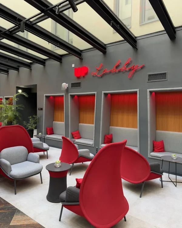 1000 Hotels Kft. munkahelyi fotója - Recepció állás Budapest (Kép 3)