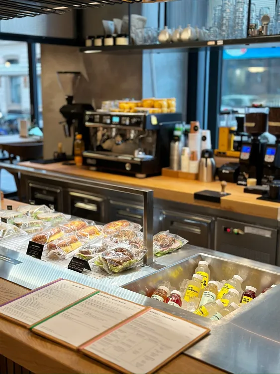 VAJ munkahelyi fotója - Barista állás Budapest (Kép 2)