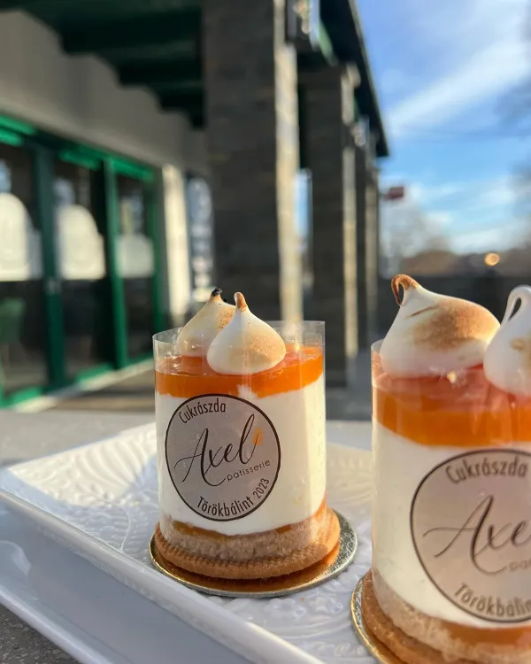 Axel cukrászda munkahelyi fotója - Barista állás Törökbálint (Kép 1)