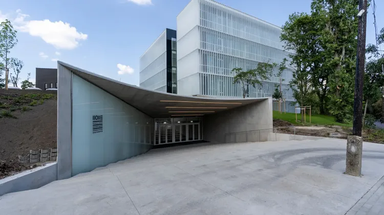 Fehér mosogató állás Budapest - -