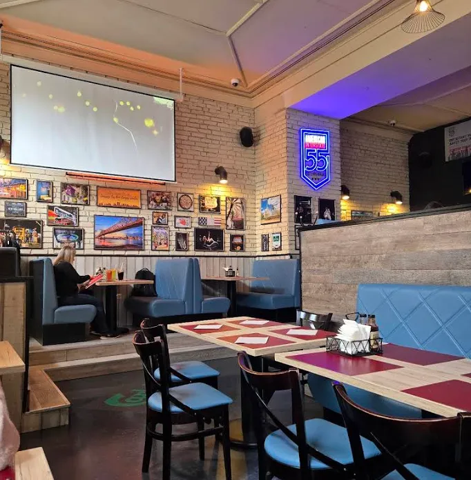 I55 American Restaurant munkahelyi fotója - Pizza szakács állás Budapest (Kép 1)