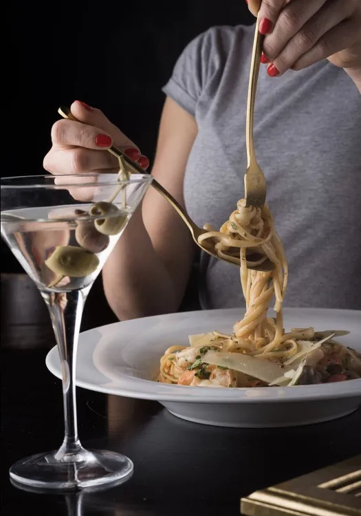 OscR Buda munkahelyi fotója - Poharas állás Budapest (Kép 2)