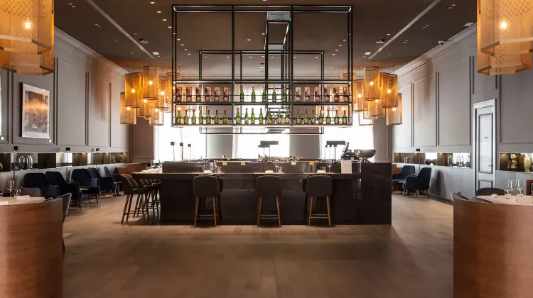 Felszolgáló Pincér állás Budapest - Kozmo Hotel