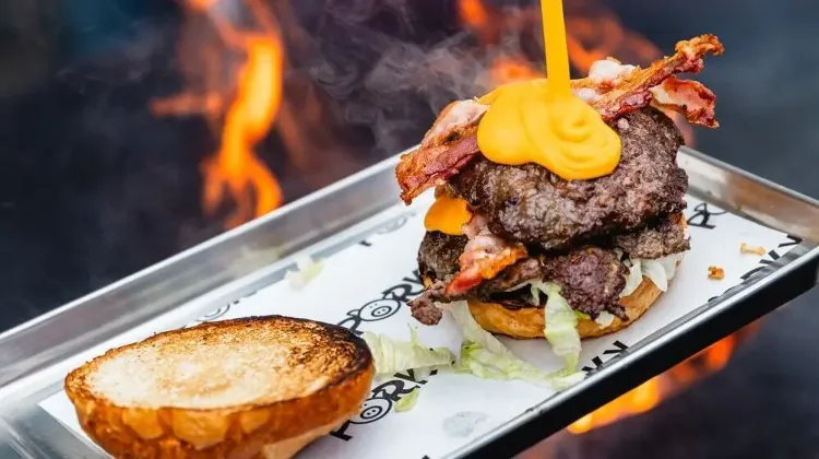 Pultos állás Kistarcsa - Porky BBQ