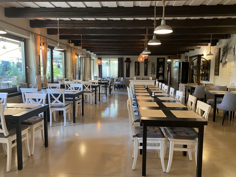 Trattoria al Forno munkahelyi fotója - Mosogató állás Veresegyház (Kép 2)