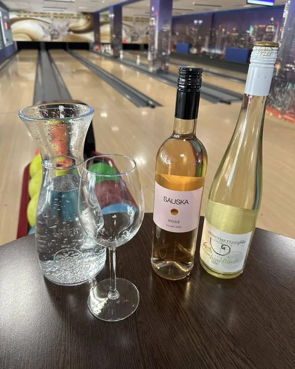 Golden Bowling munkahelyi fotója - Felszolgáló Pincér állás Tatabánya (Kép 1)