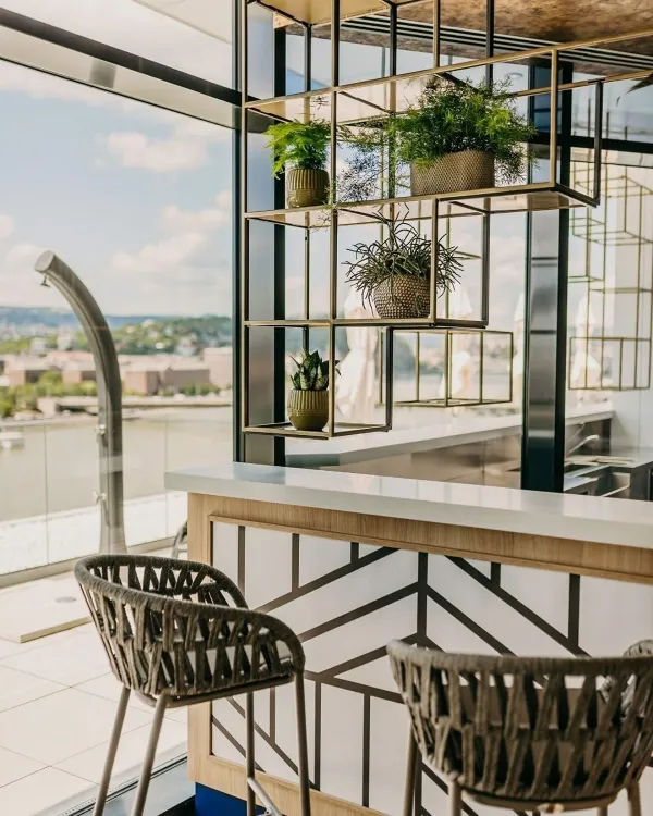 SELVA skybar munkahelyi fotója - Manager állás Budapest (Kép 2)