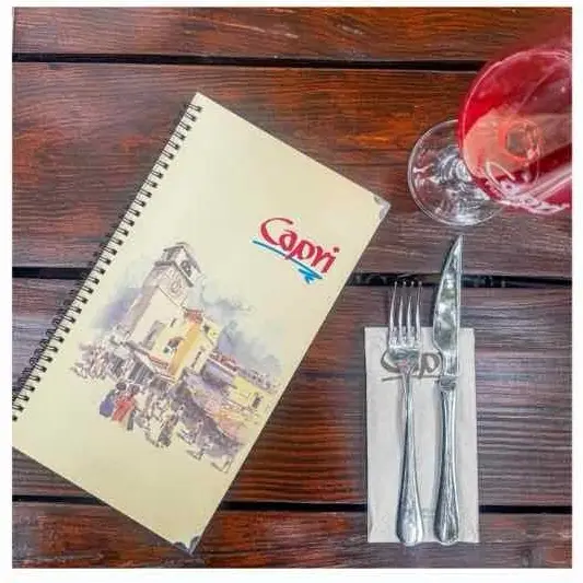 Capri Újpest Pizzeria logója