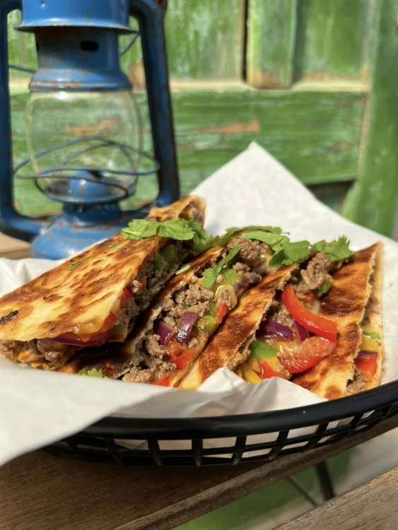 RostOn Konyha munkahelyi fotója - Tanuló szakács állás Szigetmonostor (Kép 1)