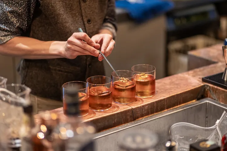 Opera Gin Budapest munkahelyi fotója - Manager állás Budapest (Kép 2)