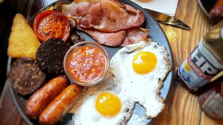 Reggeliztető szakács állás Budapest - Bob's Kitchen Budapest