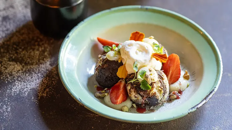 Mosogató állás Budapest - BÉLA – Bár, Étterem