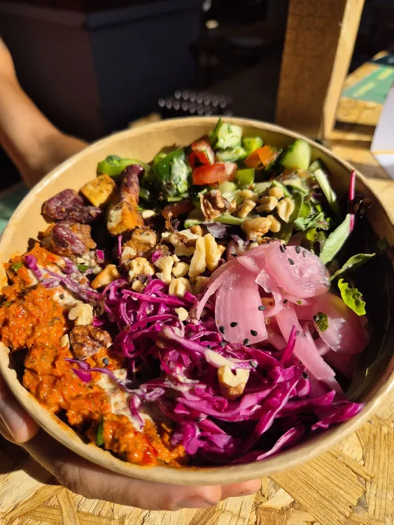 BOL Konyha munkahelyi fotója - Séf állás Budapest (Kép 1)