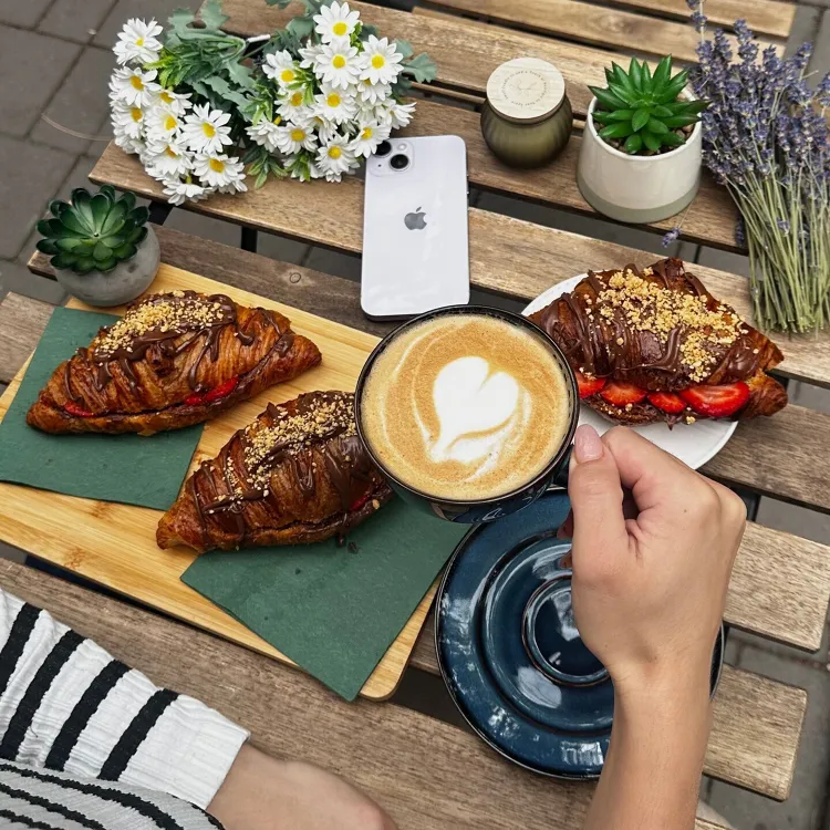 Zümmögő munkahelyi fotója - Barista állás Budapest (Kép 1)